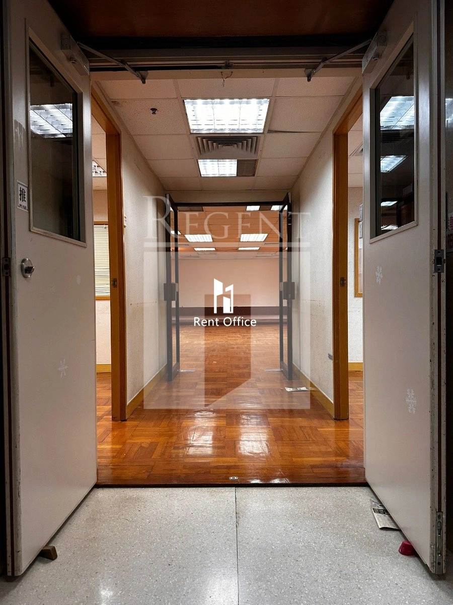 BREAKTHROUGH CENTRE (突破中心)-RGP032966