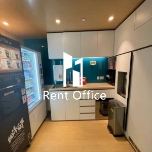 China Huarong Building