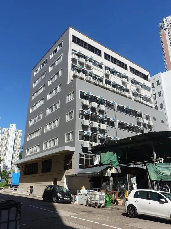 松柏康健服務大樓