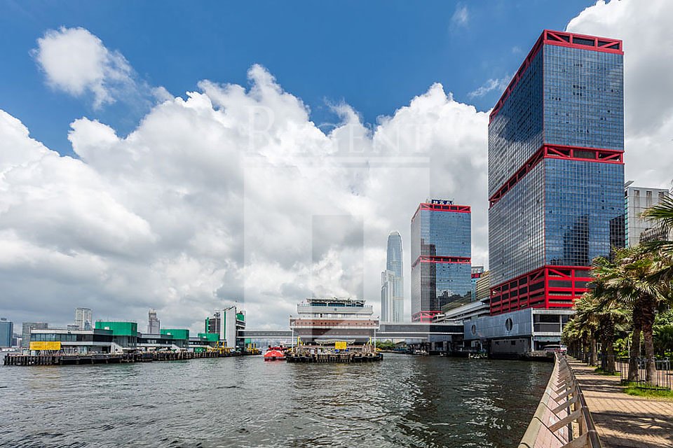 SHUN TAK CENTRE (CHINA MERCHANTS TOWER) (信德中心 招商局大廈)
