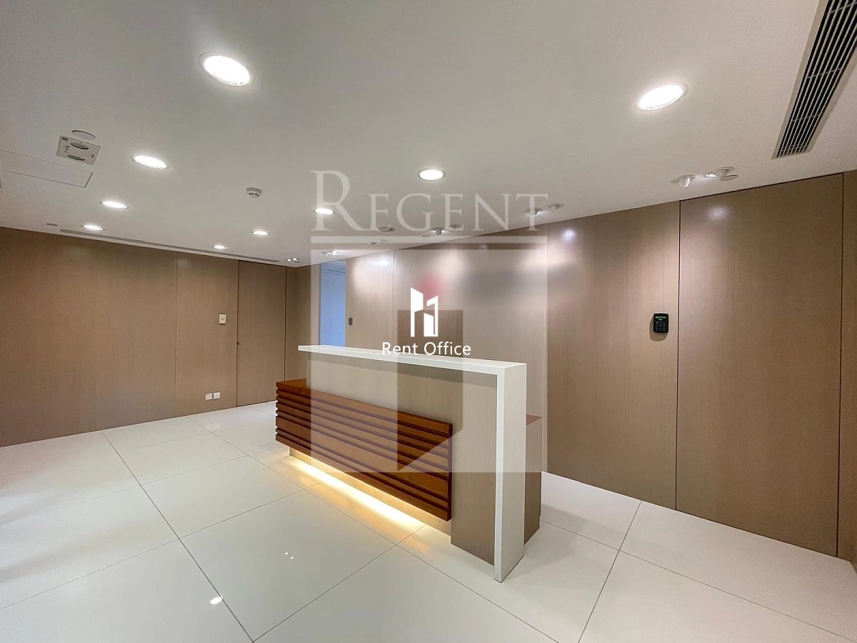 BANK OF AMERICA TOWER (美國銀行中心)