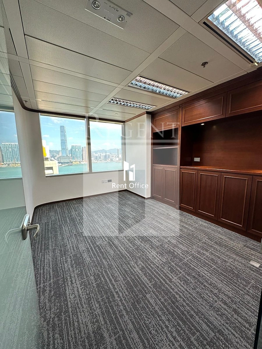 COSCO TOWER (中遠大廈)-RGP032936