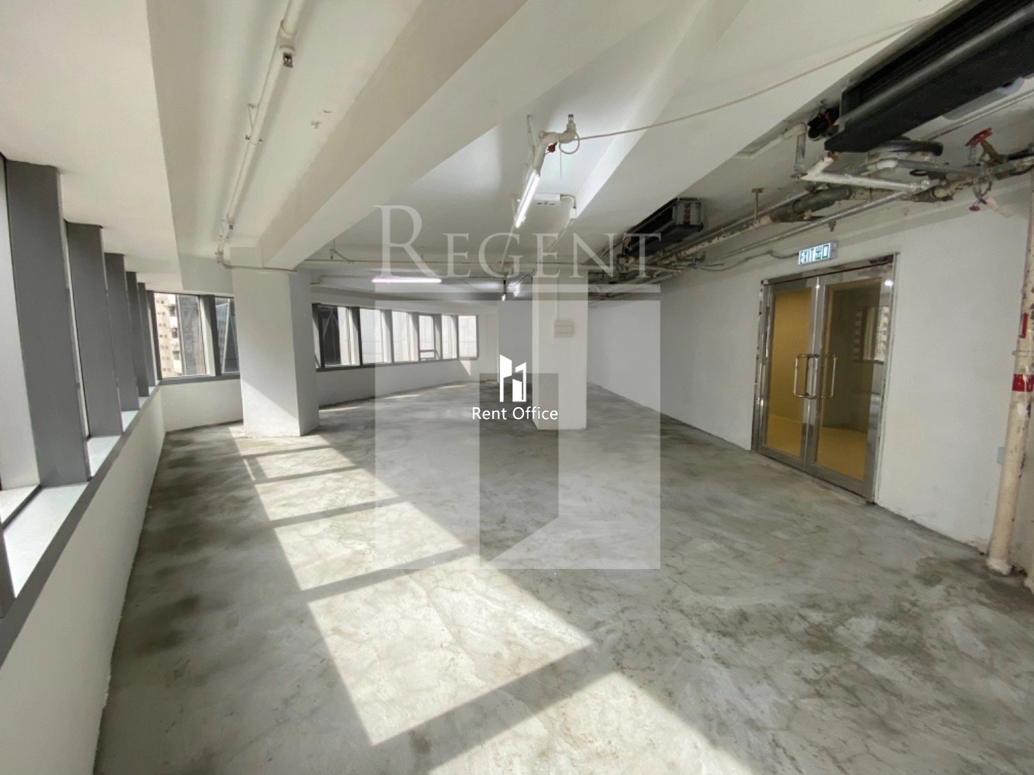 PLAZA 2000 (2000年广场)-C0599333