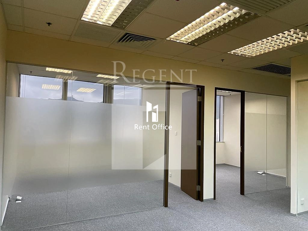 SKYLINE TOWER (宏天廣場)