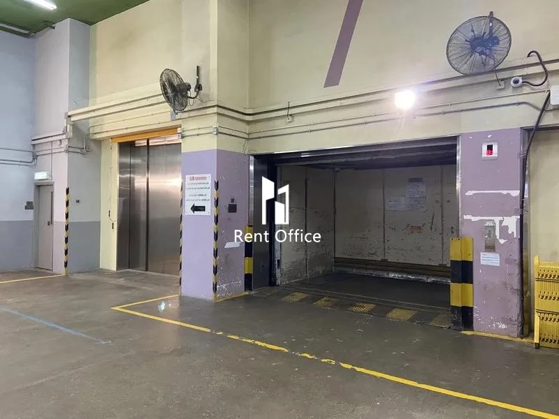 新鸿基物流中心