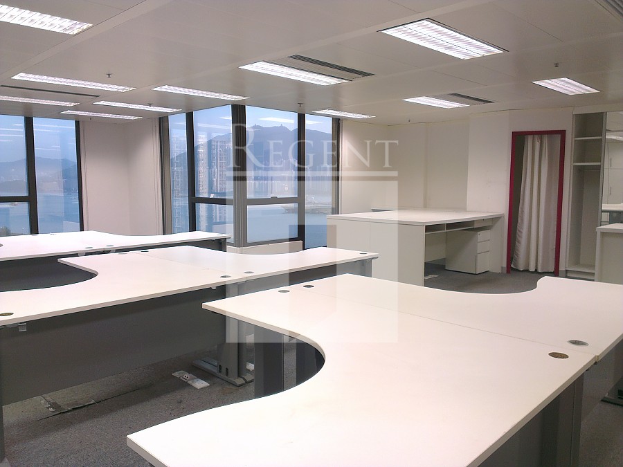 LU PLAZA (振萬廣場)