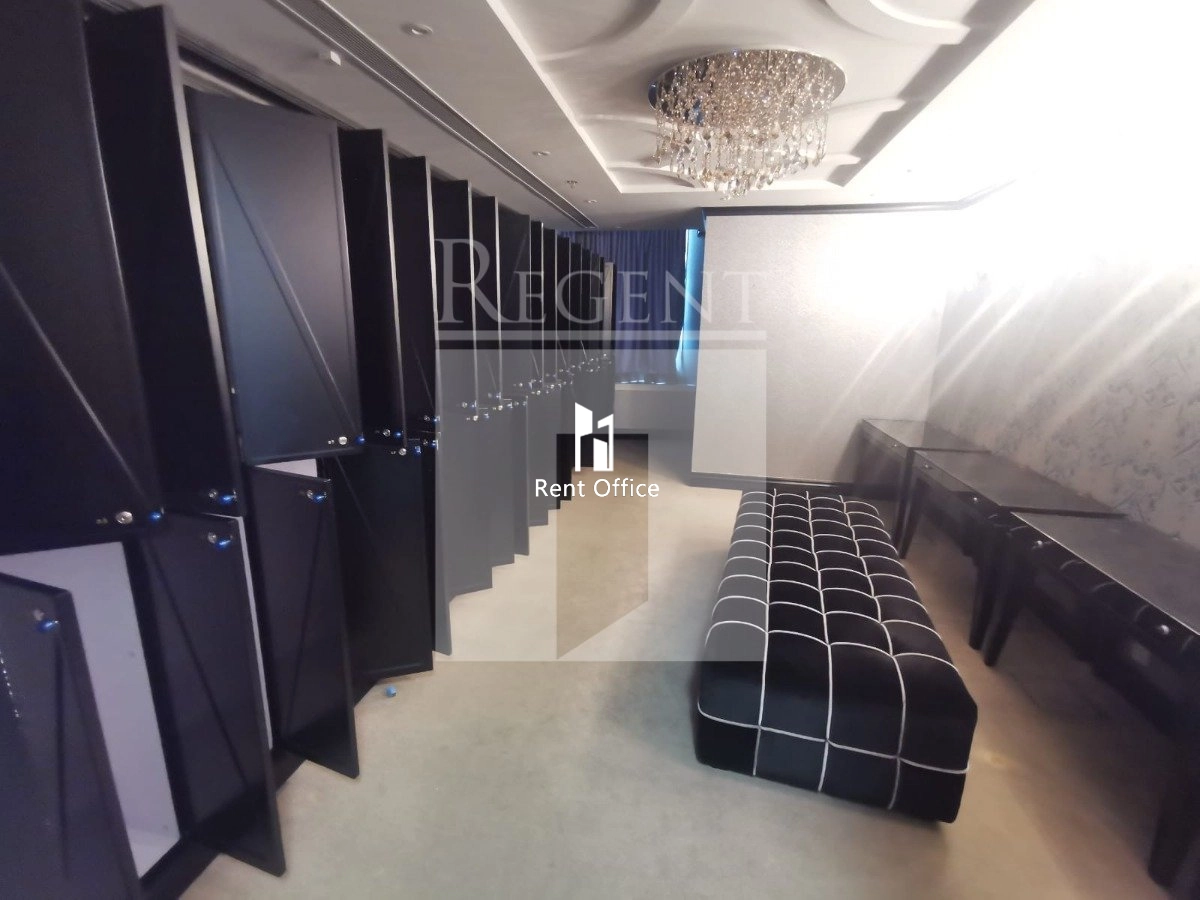 LANGHAM PLACE (朗豪坊)-RGP024925