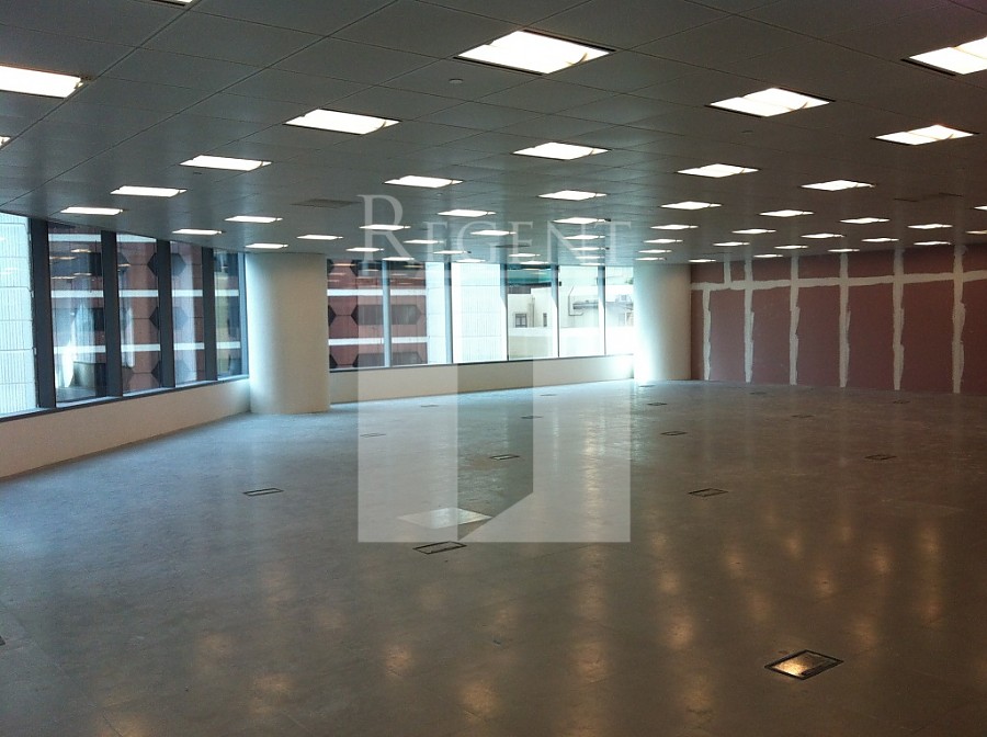 HENNESSY ROAD 28 (軒尼詩道28號)