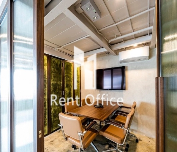 東港中心-香港務式辦公室