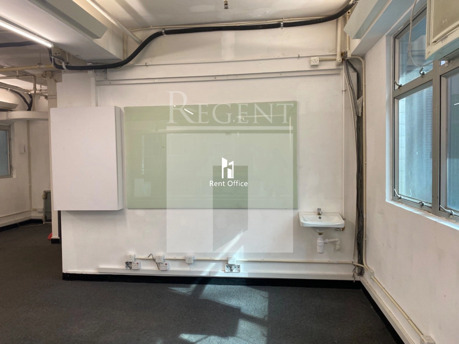 135 BONHAM STREETRAND TRADE CENTRE (文咸东街135商业中心)-C0610700