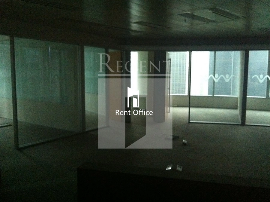 QUEEN'S ROAD C 8 (皇后大道中8號)-RGP6182444