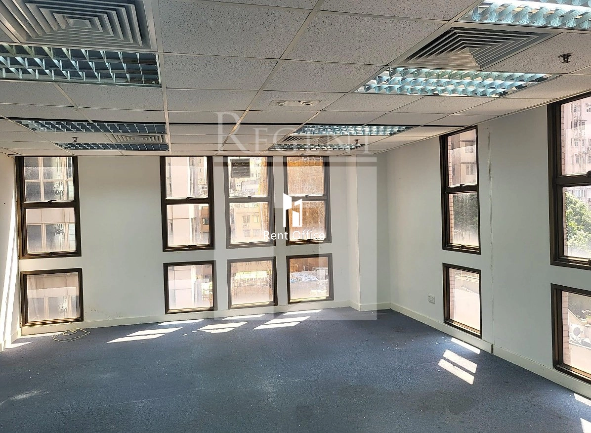 WAGA COMMERCIAL CENTRE (威基商業中心)