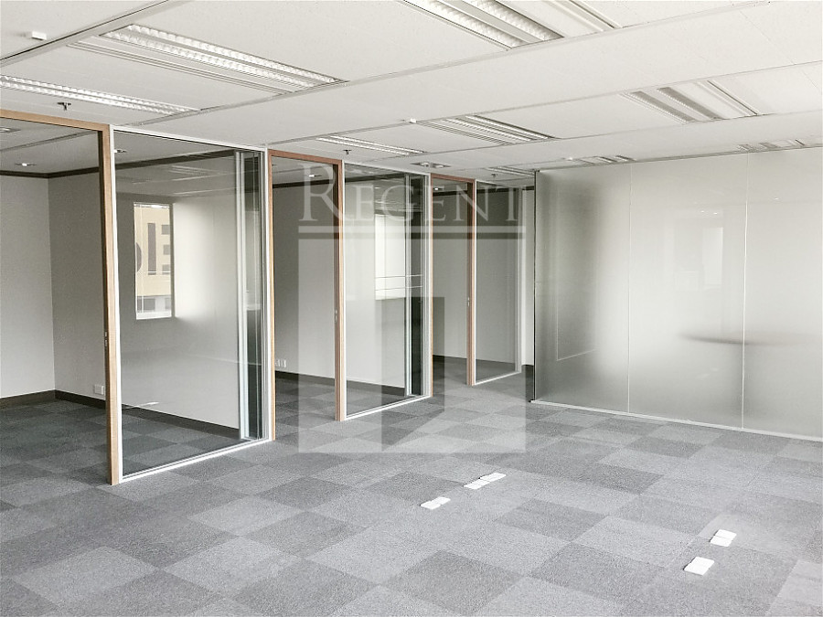 SUN HUNG KAI CENTRE (新鴻基中心)