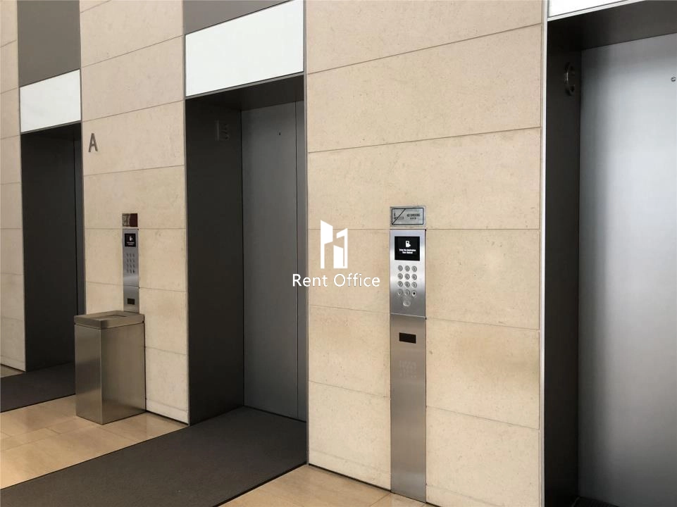 33 Des Voeux Road Central  德輔道中33號