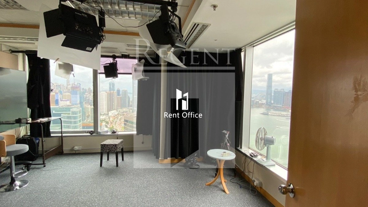 CENTRAL PLAZA (中环广场)-RGP032306