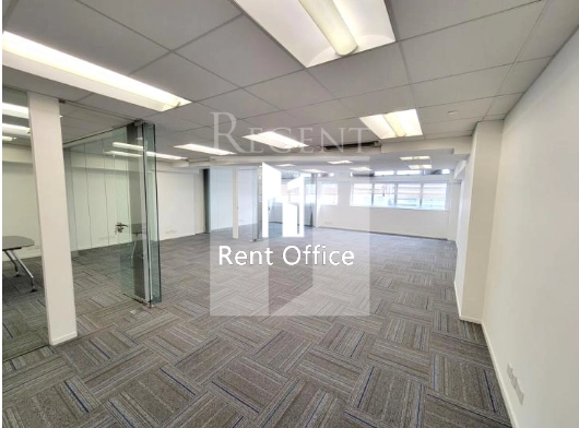 OFFICEPLUS @SHEUNG WAN (協成行上環中心)