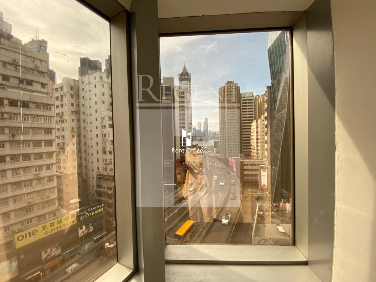 PLAZA 2000 (2000年广场)-C0599335