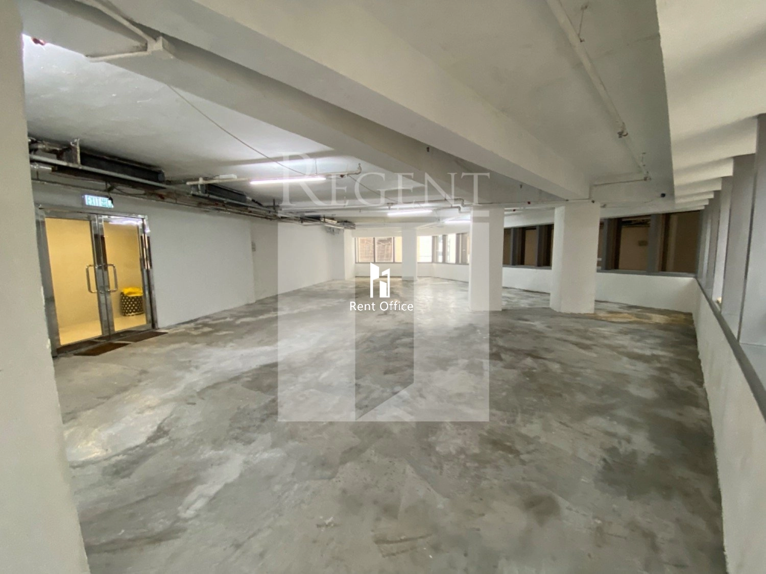 PLAZA 2000 (2000年广场)-C0599334