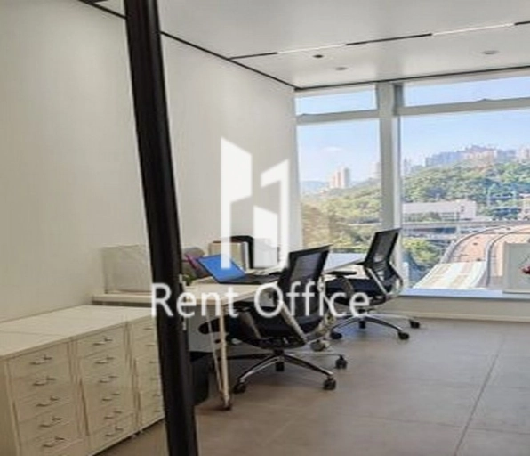 興迅廣場-九龍務式辦公室