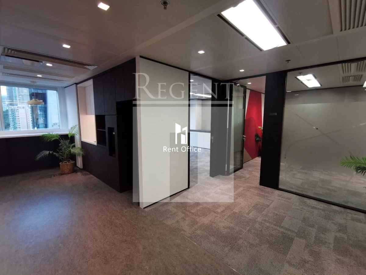 LEE GARDEN ONE (利園一期)