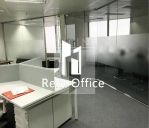 THE CENTER (中環中心)