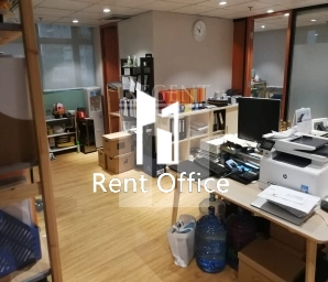 135 BONHAM STREETRAND TRADE CENTRE (文咸东街135商业中心)