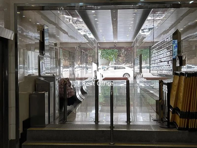 金龙工业中心第一座