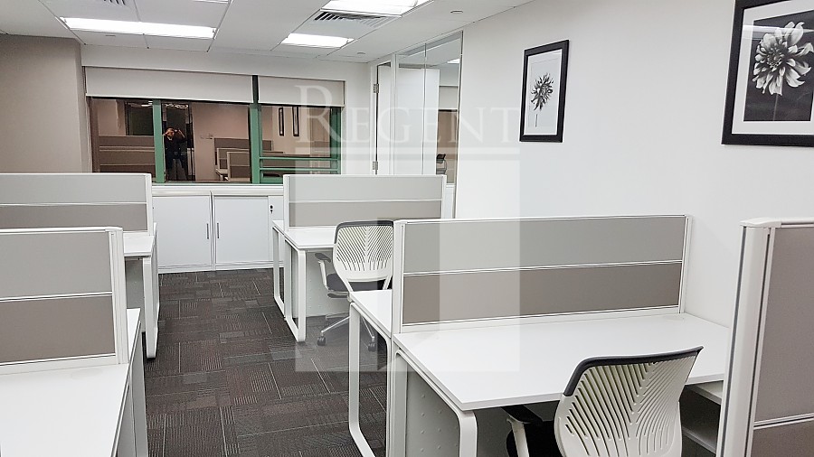 OFFICEPLUS @WAN CHAI (協成行灣仔中心)