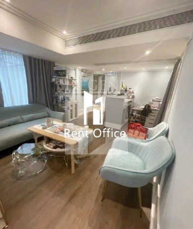 1 Lan Kwai Fong (兰桂坊1号)-RGP4617141