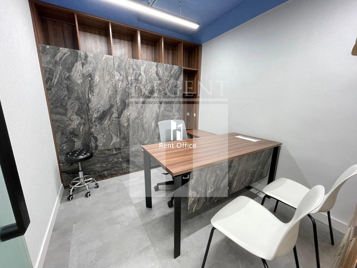 THE CHELSEA -C0571538