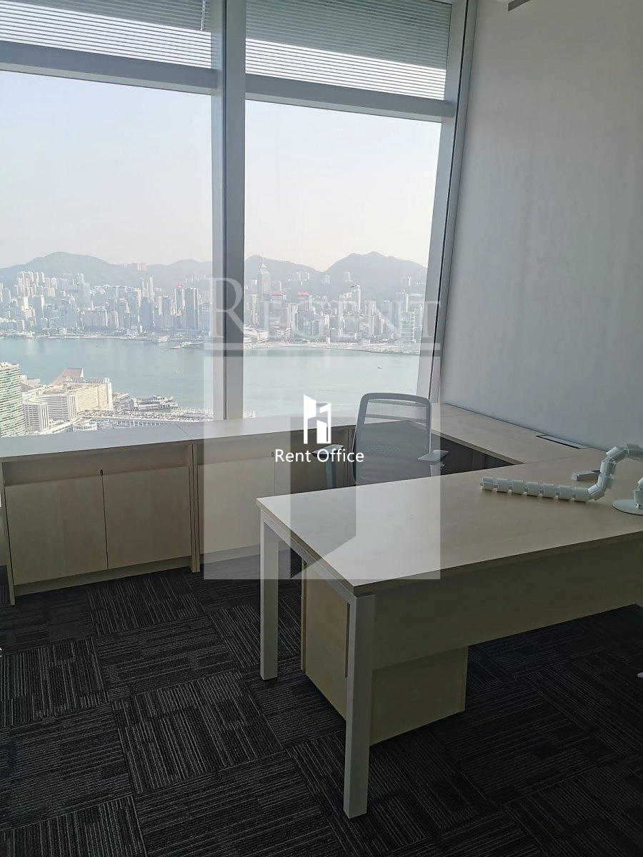 INTERNATIONAL COMMERCIAL CENTRE (環球貿易廣場)