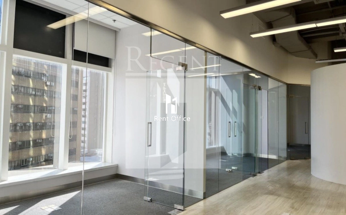 THE HENNESSY -C0614489