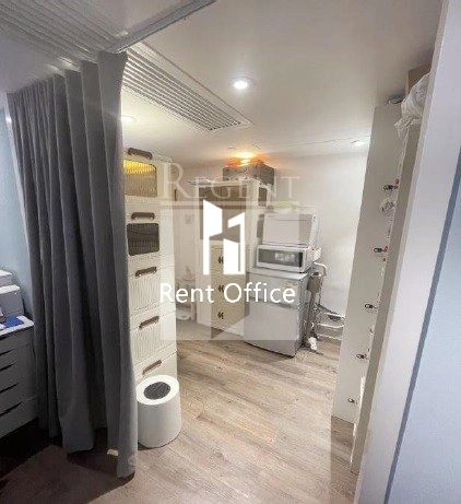 1 Lan Kwai Fong (兰桂坊1号)-RGP4617141